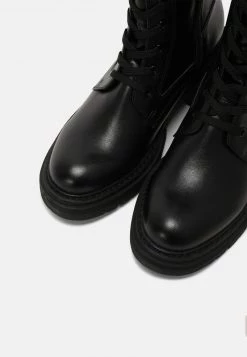 Marco Tozzi Bottes à Lacets Black Femme 11 Marco Tozzi Bottes à Lacets Black Femme -Marco Tozzi Soldes Magasin 05385a1a175f4298802b7eecef0d7d44