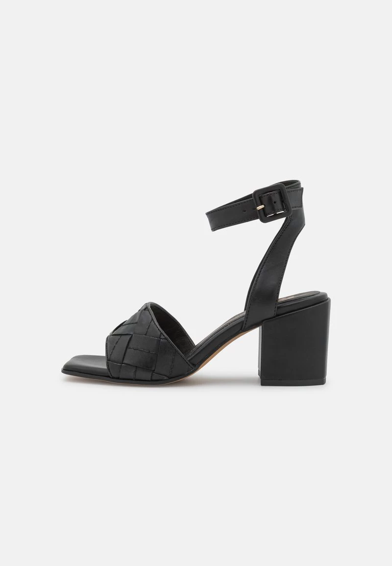 Marco Tozzi BY GUIDO MARIA KRETSCHMER Sandales Black Femme 2 Marco Tozzi BY GUIDO MARIA KRETSCHMER Sandales Black Femme – Image 2