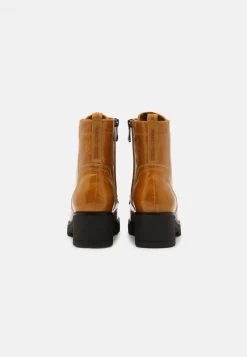 Marco Tozzi Bottines à Plateau Saffron Femme -Marco Tozzi Soldes Magasin 0a1edea477f34ec98f80383da64ef931