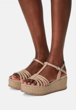 Marco Tozzi BY GUIDO MARIA KRETSCHMER Sandales à Plateforme Rose Femme