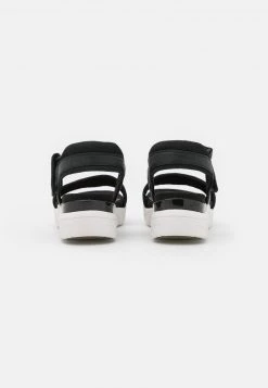 Marco Tozzi Sandales à Plateforme Black Femme -Marco Tozzi Soldes Magasin 0f046fd6de19407da092f3365e1b00a0