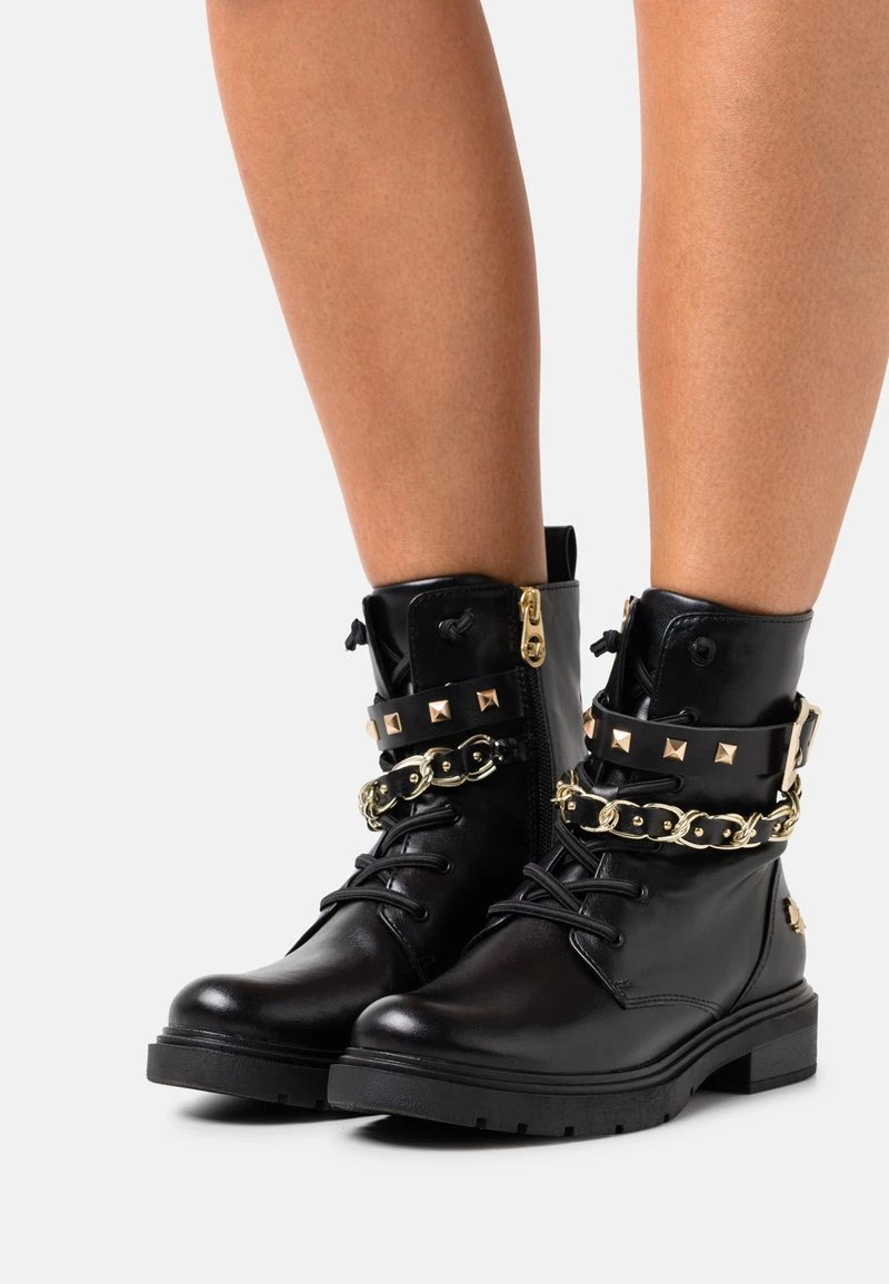 Marco Tozzi Femme BY GUIDO MARIA KRETSCHMER Santiags Black/gold 1 Marco Tozzi Femme BY GUIDO MARIA KRETSCHMER Santiags Black/gold