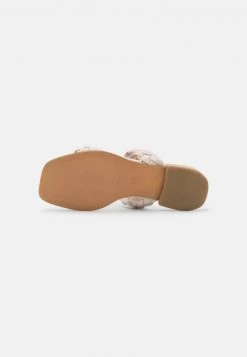 Marco Tozzi BY GUIDO MARIA KRETSCHMER Mules Cream Femme 10 Marco Tozzi BY GUIDO MARIA KRETSCHMER Mules Cream Femme -Marco Tozzi Soldes Magasin 3b146ff607ec45bbb7fb7be3438f3280