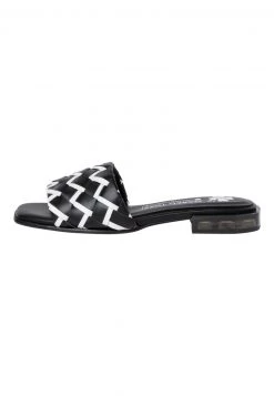 Marco Tozzi BY GUIDO MARIA KRETSCHMER Mules Black/white Femme