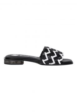 Marco Tozzi BY GUIDO MARIA KRETSCHMER Mules Black/white Femme 9 Marco Tozzi BY GUIDO MARIA KRETSCHMER Mules Black/white Femme -Marco Tozzi Soldes Magasin 678897bbe82a48aa97cde97a470ed1fe