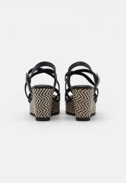 Marco Tozzi Sandales à Talons Hauts Black Femme -Marco Tozzi Soldes Magasin 7f97bd94c0564591ac9aca719d4fc827