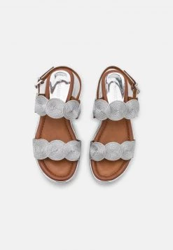 Marco Tozzi Sandales à Plateforme Silver Femme -Marco Tozzi Soldes Magasin 8c5e44e41b5e4e20aa6f1ecb538a64a0