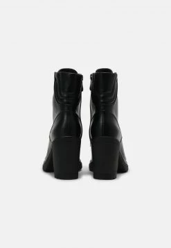 Marco Tozzi Bottines à Plateau Black Femme 9 Marco Tozzi Bottines à Plateau Black Femme -Marco Tozzi Soldes Magasin 9628d62aa79748a798aae3b0b0d127b1