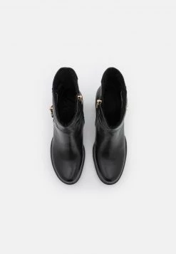 Marco Tozzi BY GUIDO MARIA KRETSCHMER Bottines à Talons Hauts Black/gold Femme 11 Marco Tozzi BY GUIDO MARIA KRETSCHMER Bottines à Talons Hauts Black/gold Femme -Marco Tozzi Soldes Magasin b6f3a7c8d3dd4d9d956e06fe581a91dd