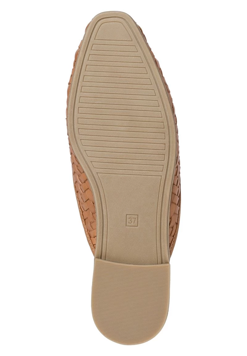 Marco Tozzi Mocassins Cognac Antic Femme 4 Marco Tozzi Mocassins Cognac Antic Femme – Image 4