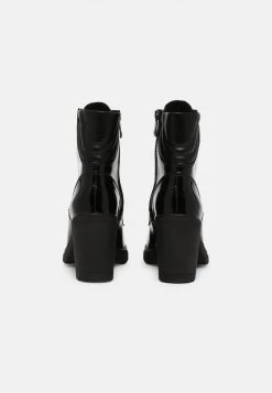 Marco Tozzi Femme Bottines à Plateau Black -Marco Tozzi Soldes Magasin f45c4dabe1bf486183e96be5f4ce4043