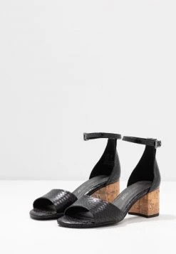 Marco Tozzi Sandales Black Femme -Marco Tozzi Soldes Magasin 258fb04cb1e84abc941d26ff5a0f19a2