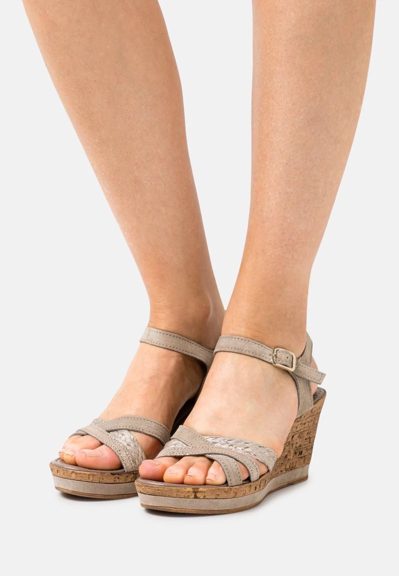 Marco Tozzi Femme Sandales à Plateforme Taupe 1 Marco Tozzi Femme Sandales à Plateforme Taupe