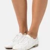 Marco Tozzi Derbies White Femme