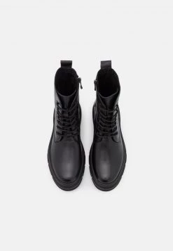 Marco Tozzi Femme Bottines à Plateau Black -Marco Tozzi Soldes Magasin 8b923046d1bf407099c01d37eb2d1a6e